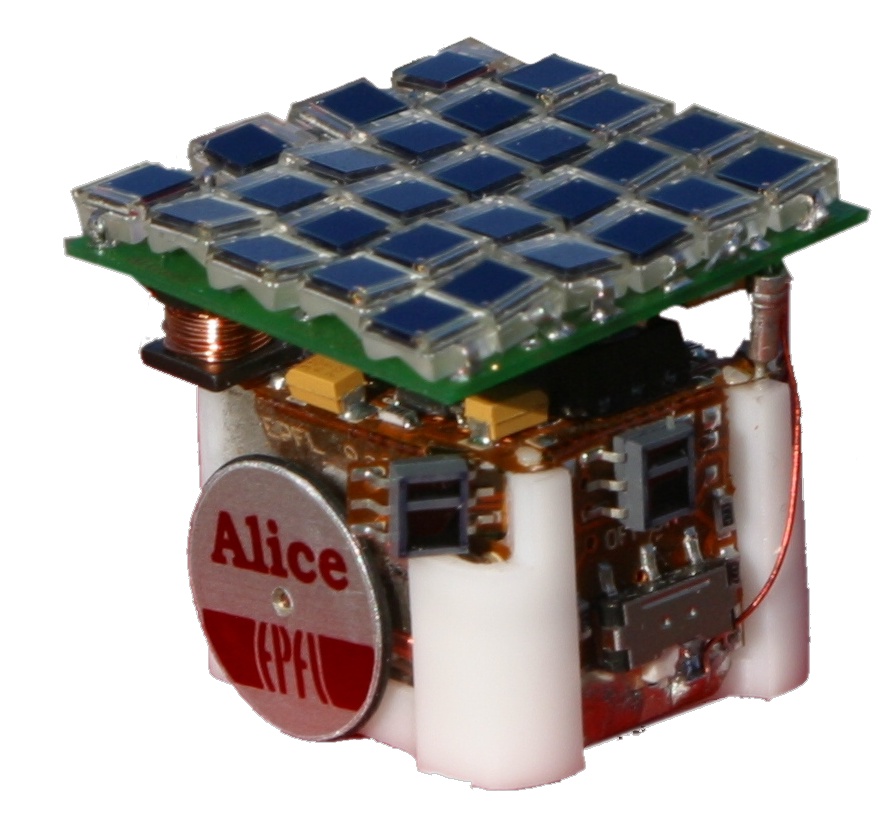 Alice Micro Robot Solar-Powered