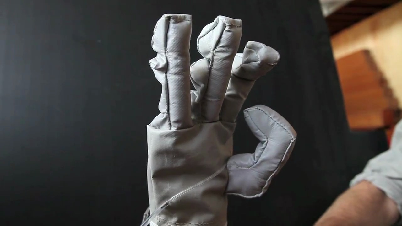 Inflatable Robot Hand