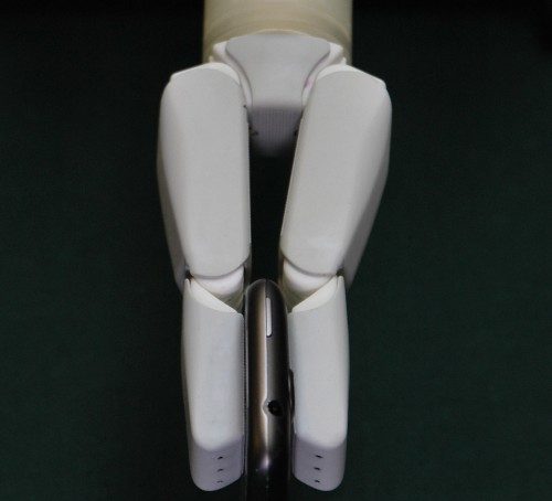 Underactuated "Velo" Gripper from Willow Garage