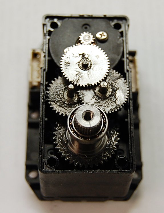 Robotis RX-64 Internals: Inside the front cover