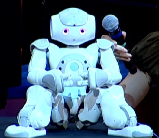 Nao Robot Performing Comedy