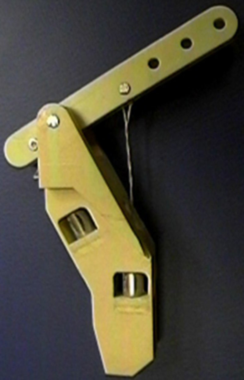 Jorge Cham's twisted string actuator-based finger