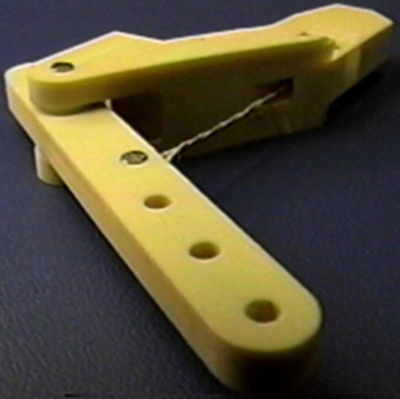 Jorge Cham's twisted string actuator-based finger